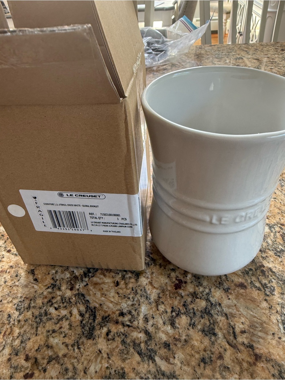 Le creuset 1.1L Utensil Crock White - New with box